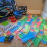 Glow tracks sets and 2 cars Image 8