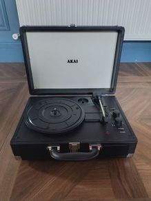 AKAI Bluetooth Portable Record Player Fully Working