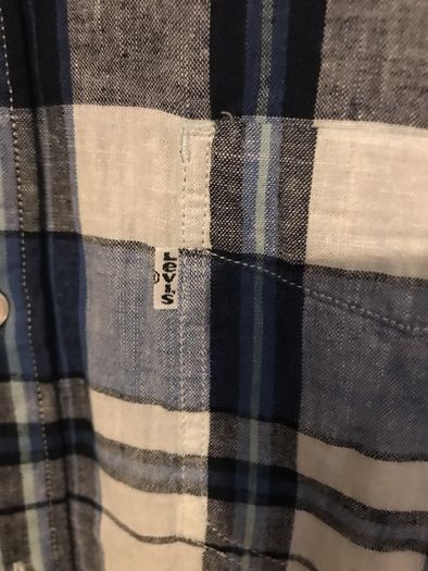 New Levi's light shirt
