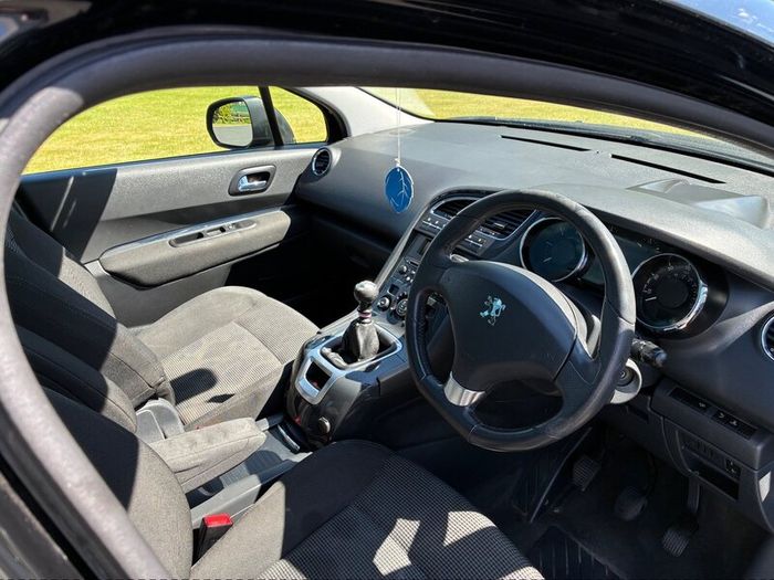 Peugeot 5008 2010