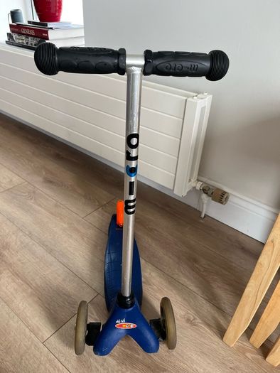 Mini micro scooter
