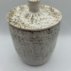 1960s studio pottery by Eileen Hansell