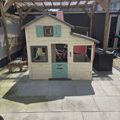 Playhouse