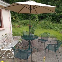 -Piece Vintage Metal Garden Furniture Set (Table, 4 Chairs, Parasol & Rocking Bench)