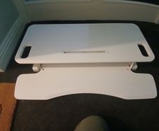 Desktop sit/stand riser