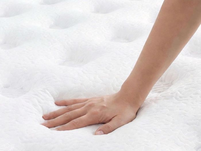King Size Mattress, 25cm Hybrid Orthopedic Memory Foam Mattress with Pocket Springs, Back Support Motion Isolation, 7-Zoned Coil, Medium Firm & Edge Support