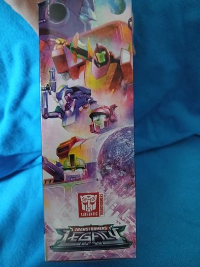 Transformers Legacy Autobot Pointblank and Peacemaker