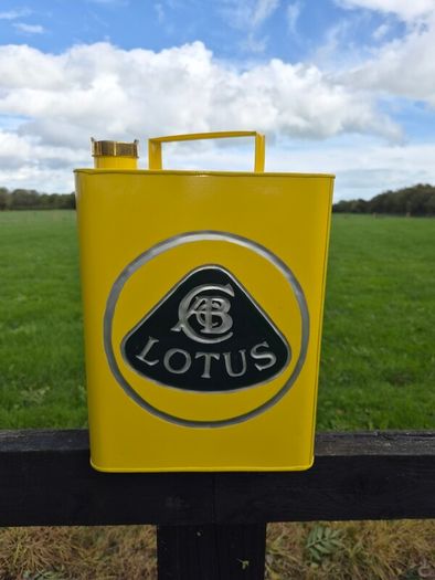 lotus oil can