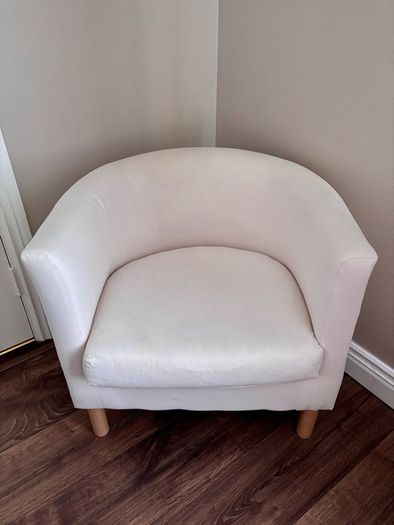 Ikea Cream Tub Chair in Great Condition