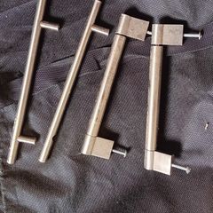handles