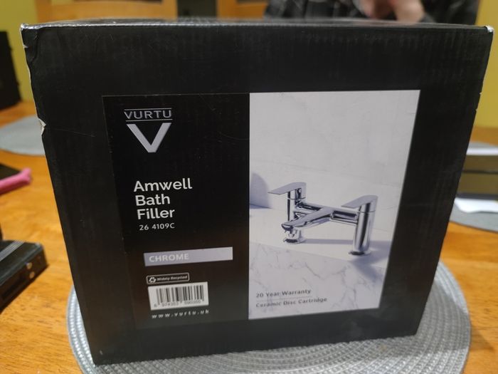 6 x Bathroom fillers - 2 x Homebase, 4 x VURTU - Price Incl. Delivery