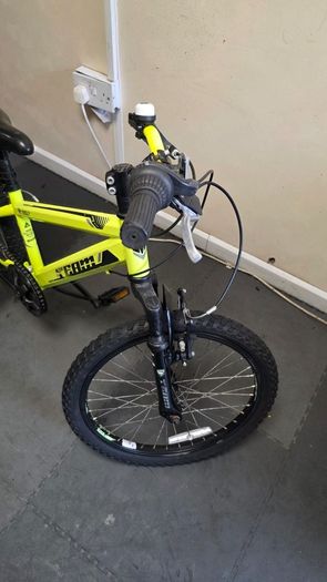 20inch Kids Mountain Bike  Great Condition