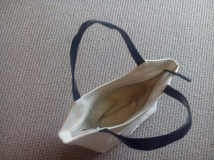 Ladies Handbag.