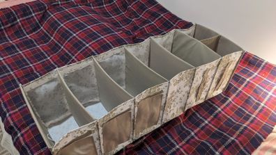 Hanging organiser for wardrobe