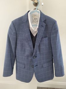 boys suit