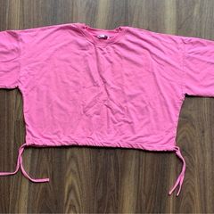 NEW Ladies/Girls Pink Crop Top/Jumper: Medium