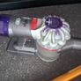 Dyson v8 absolute cordless hoover Image 2