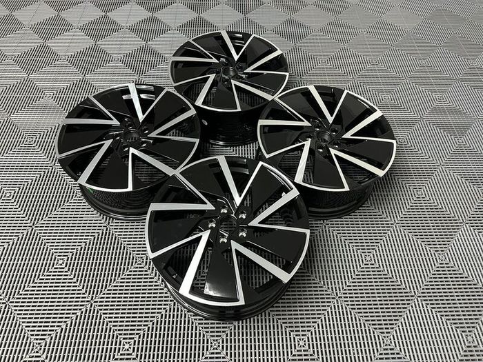 18 19" Inch Skoda Aero Style Alloy Wheels Octavia Scout Superb Karoq Kodiaq Enyaq A3 Vw Golf 5x112