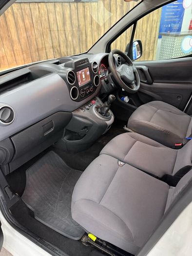 2015 (152) Citron Berlingo Van