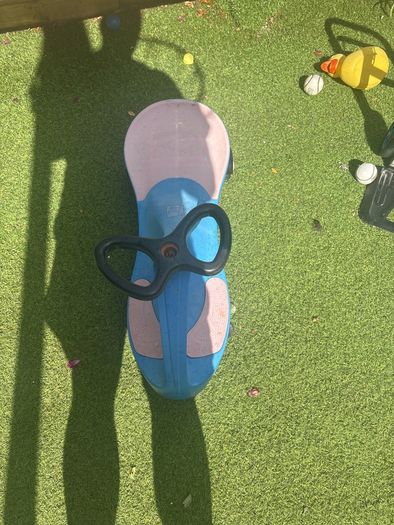wiggle car