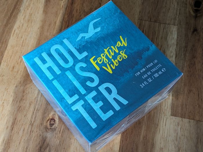 Hollister 'Festival Vibes' Eau De Toilette. 100ml