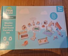 Little Town Wooden Outdoor Doll House Furniture Set