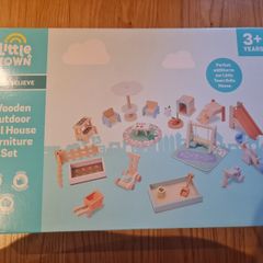 Little Town Wooden Outdoor Doll House Furniture Set