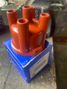 Bosch distributor cap for pinto engined Fords