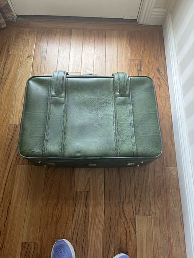 Vintage 70's Green Faux leather Suitcase VGC