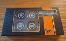 ENKEI VW / HONDA alloys with stand - for 1/18 - NEW in BOX