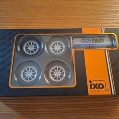 ENKEI VW / HONDA alloys with stand - for 1/18 - NEW in BOX