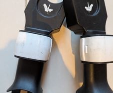 Bugaboo Chameleon 3 to beSafe car seat adapters