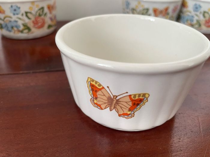 Vintage Aynsley Cottage Garden Set of 4 Ramekin Dishes