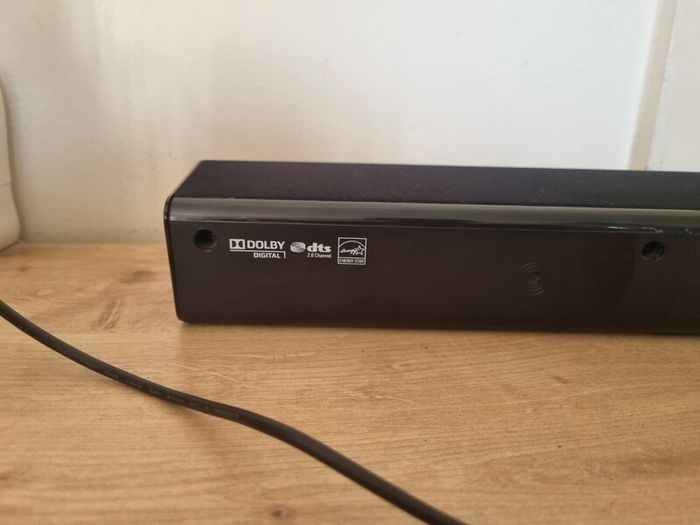 Samsung HW-J355 Sound Bar Speaker