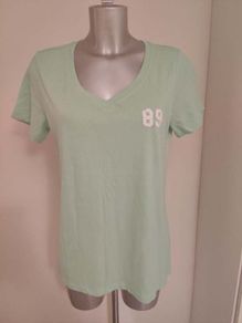 Crane lime green V-neck t-shirt size UK12/14 EU40/42 Postage included
