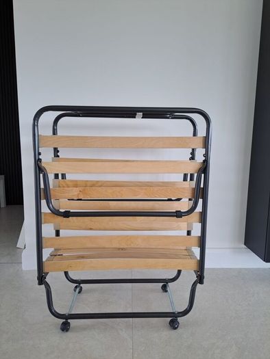 guest bed