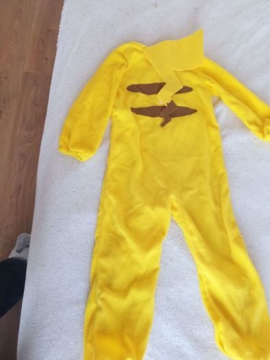 pikachu pokemon costume