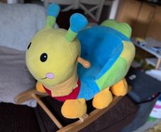 Rocking caterpilar