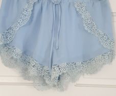 lace shorts