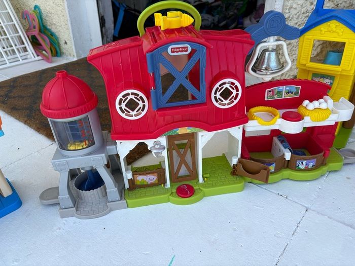 Fisher Price Little People Farm