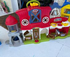 Fisher Price Little People Farm