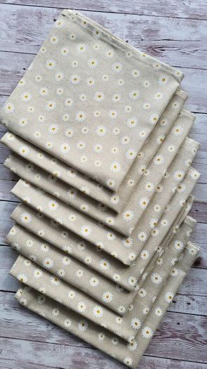 Set of 6,8,10,12.. daisies napkins / matching decorative hearts
