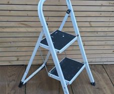 2 Step Folding Step Ladder / Step Stool - White