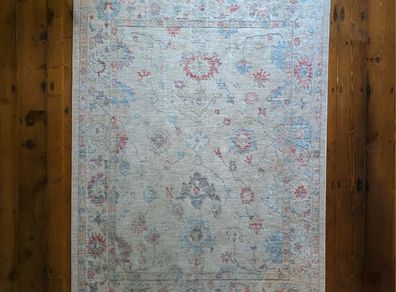 Large HMC Alia Rug 150 x 200cm