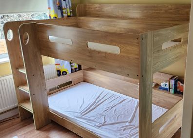 Children's bunk beds