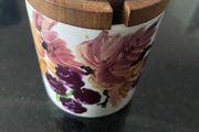 Pretty vintage Irish hand  painted ceramic lidded pot