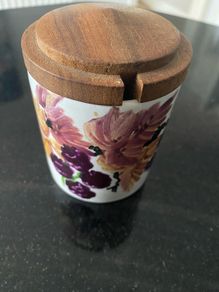 Pretty vintage Irish hand  painted ceramic lidded pot