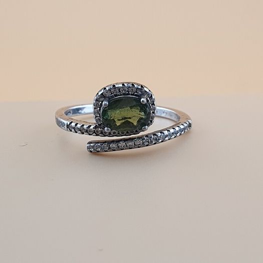 Vintage 925 Sterling Silver Green Tourmaline Ring Natural Gemstone Elegant Handmade Jewelry