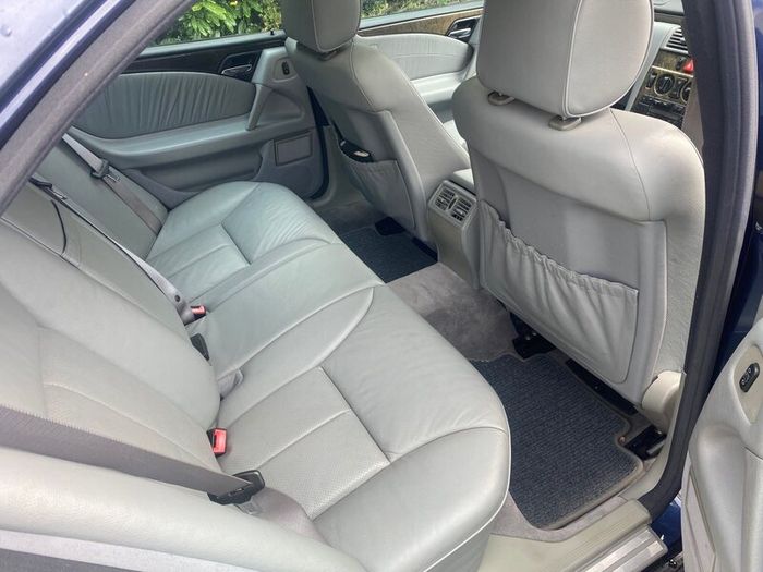 Mercedes E280 Avantgarde