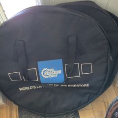 Padded wheelbag x2